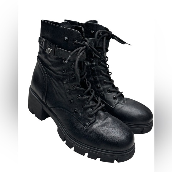 Women’s Guess Deepen Combat Black Studded Boots: WGDEEPEN: Size 11M - Picture 1 of 15
